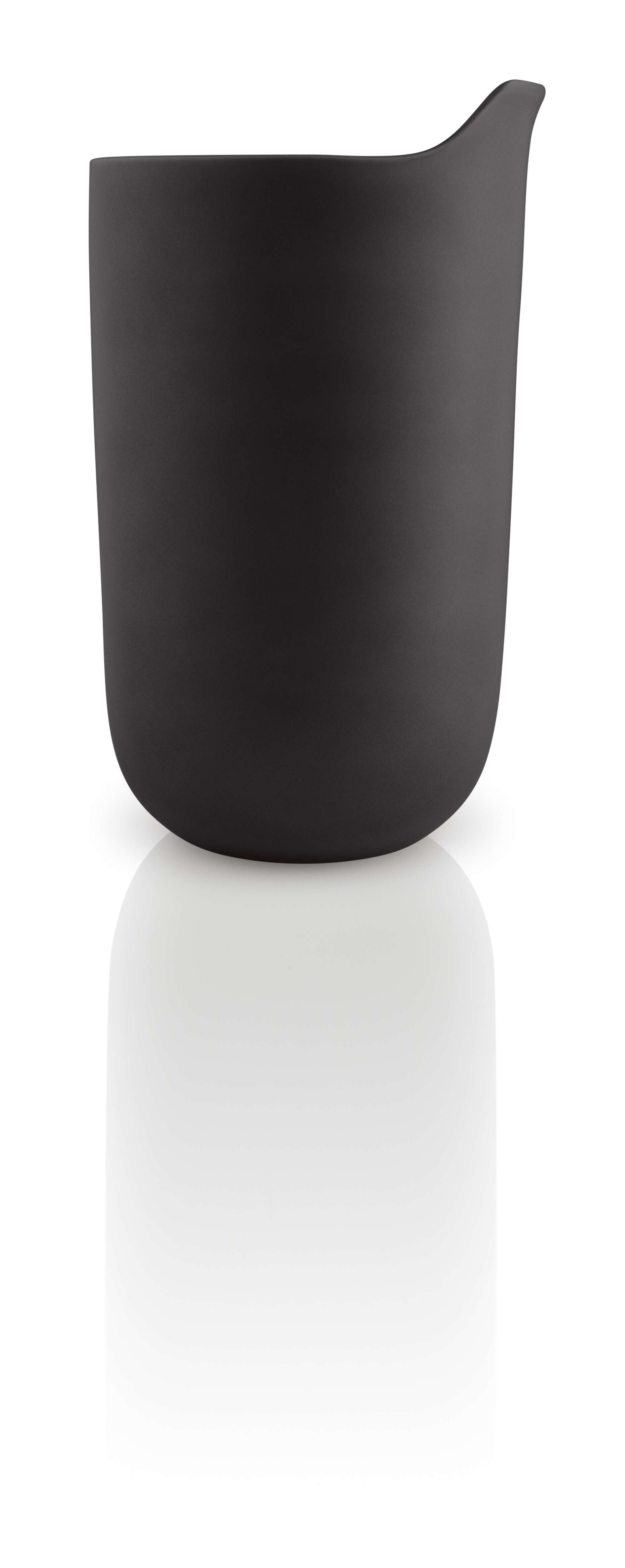 Eva Solo - Nordic Kitchen Tea Thermos, Black