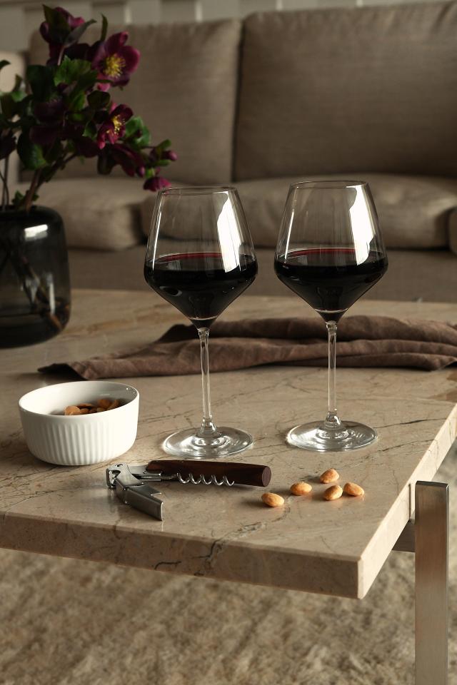 Gifts for the wine connoisseur