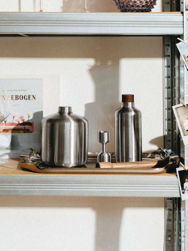 Lifestyle_Photo_5 Liquid Lounge Cocktail shaker